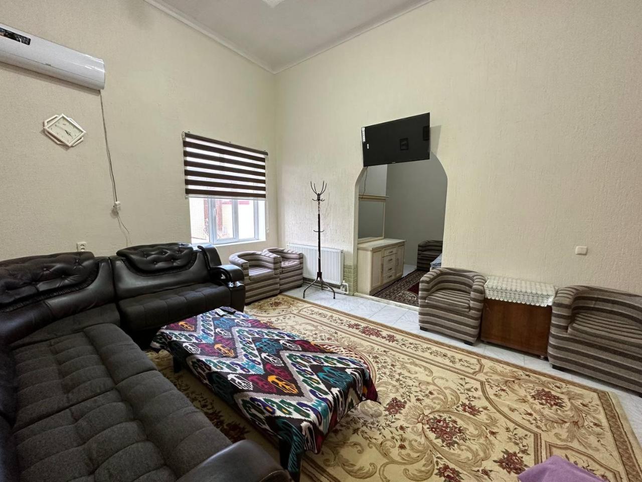Hostel Nabi Bobo Samarkand Eksteriør bilde